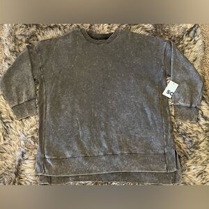 NWT SO Oversize Super Soft Sweatshirt Size Large